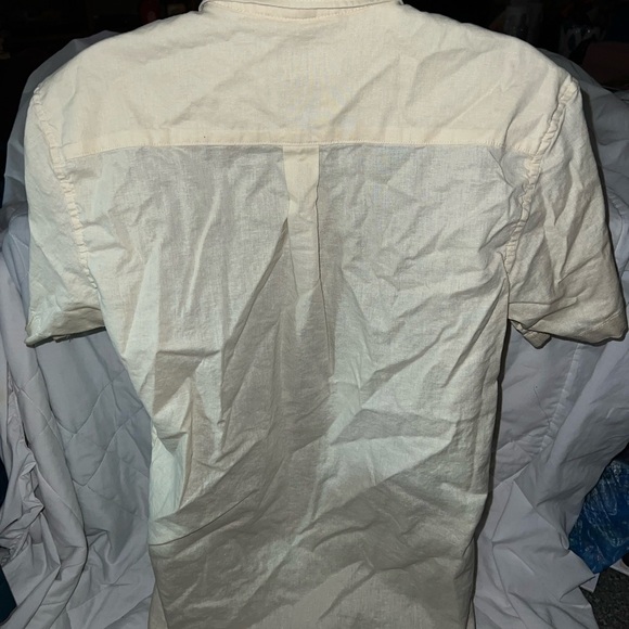 Joe's Jeans Linen Blend Short Sleeve Button Down Shirt - Picture 4 of 10